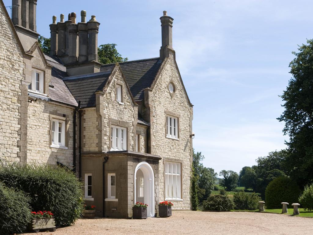 לינה וארוחת בוקר פיטרספילד Langrish House מראה חיצוני תמונה